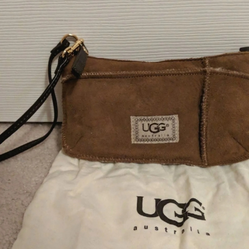 UGGS Brown wristlet